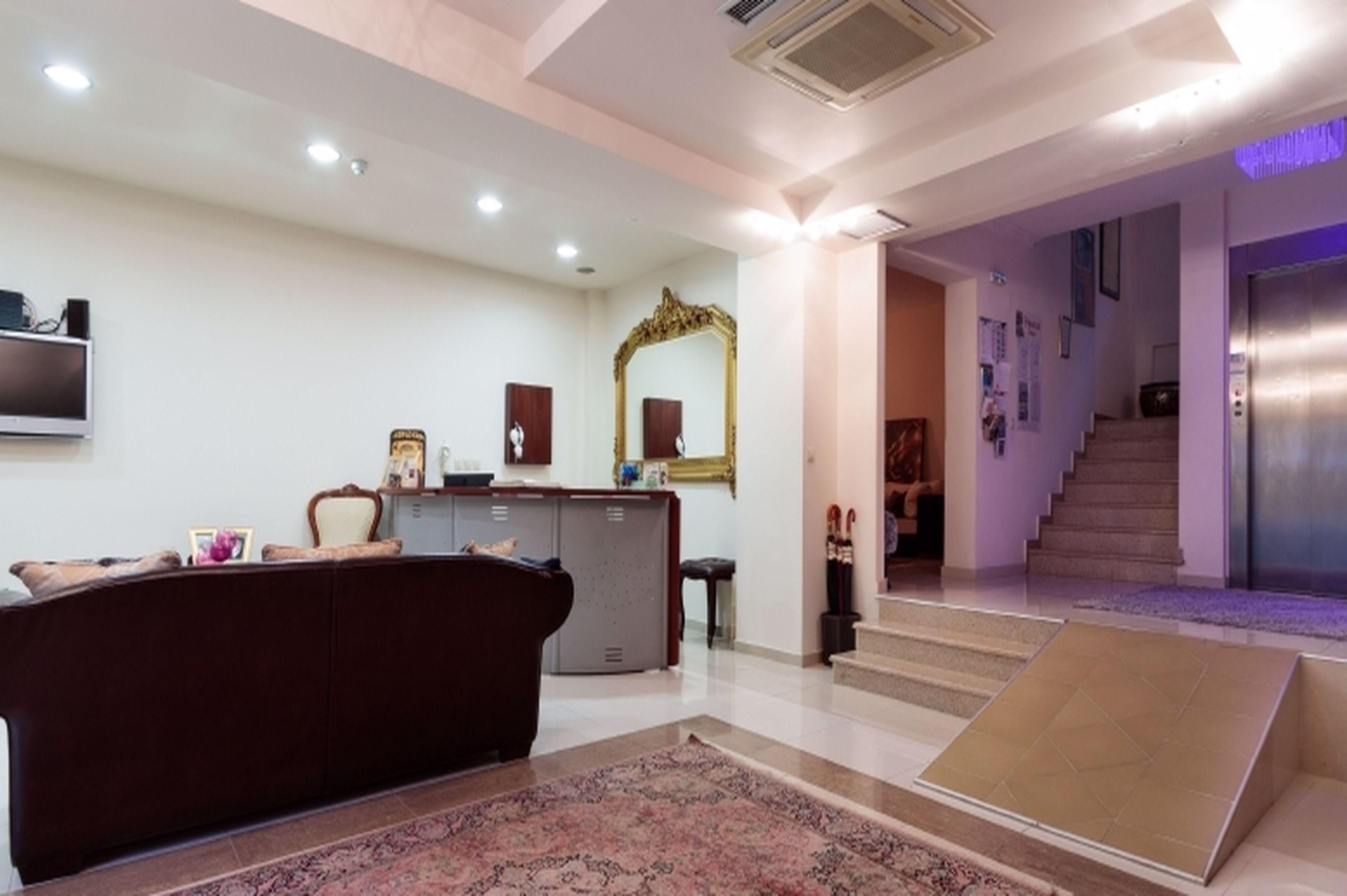 Christina Hotel Olympiakí Aktí Dış mekan fotoğraf